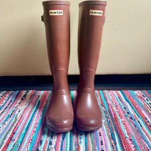 dulse hunter boots